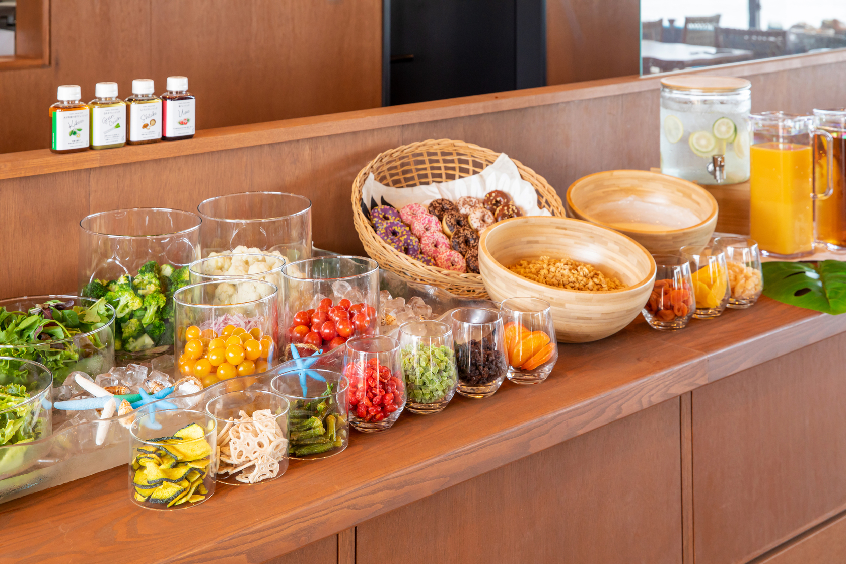 朝食 - 好きな物を少しずつ選ぶ朝の贅沢